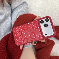 Étui de téléphone mignon en cuir 3D effet gonflé avec support pour iPhone 17 16 15 Pro Max, coque arrière antichoc en PC avec motif dessin animé et support intégré