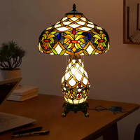   Lampu Meja Dekorasi Seni Retro Amerika Asia Tenggara untuk Bar Ruang Tamu, Lampu Meja Kaca Berwarna Buatan Tangan