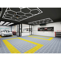 Ensemble complet d'équipements électriques pour garage et atelier à 3 postes, avec dévidoirs de tuyaux et machines de lavage de voitures pour les centres de lavage automobile