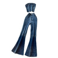 Ensemble 2 pièces tendance pour femme : haut dos nu sans manches orné de strass et jean évasé taille haute