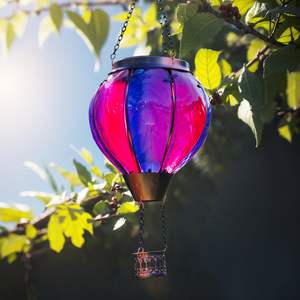Lanterna <span class=keywords><strong>solare</strong></span> di vetro impermeabile con fiamma tremolante e fonte di luce a LED per <span class=keywords><strong>giardino</strong></span> appesa Design ispirato a mongolfiera - Product Image 1