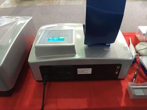 DU-8200 เครื่องสเปกโตรโฟโตมิเตอร์แบบมองเห็นได้ ยูวี 2 นาโนเมตร 4 นาโนเมตร แบนด์วิดท์ เครื่องสเปกโตรโฟโตมิเตอร์แบบมองเห็นได้ ยูวี - Product Image 2