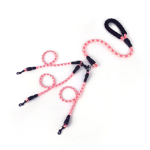 Correa Resistente para Tres Perros, Sin Enredos, 3 en 1, Correa <span class=keywords><strong>Triple</strong></span> para Mascotas, para Pasear Uno, Dos o Tres Perros o Gatos - Product Image 2