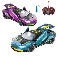Voiture de course télécommandée KK à l'échelle 1:16 pour enfants, 5 canaux, lumières clignotantes, capot arrière ouvrable, batterie Li-ion, utilisation intérieure-extérieure