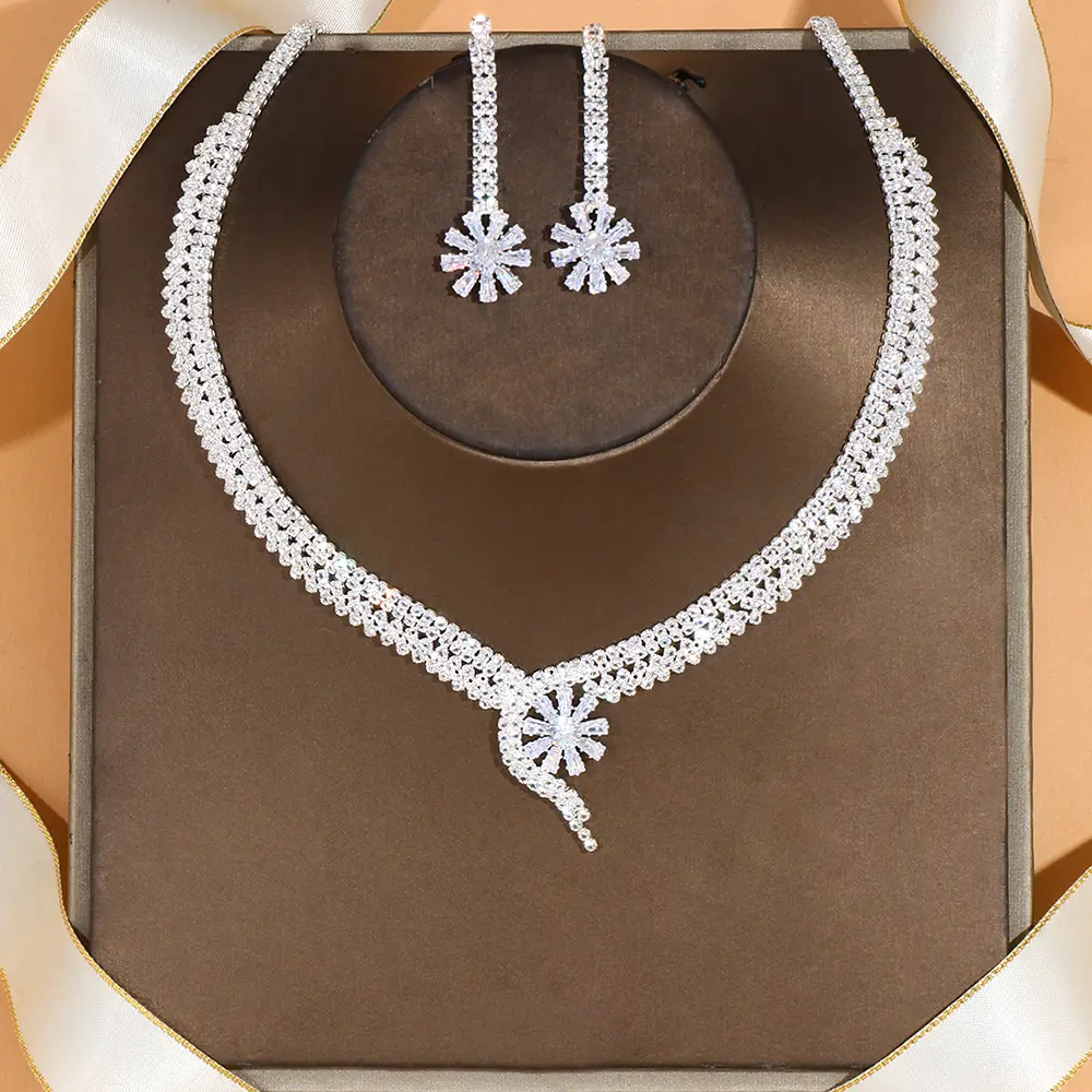 Manna 2Pcs Luxury Indian CZ Crystal Wedding Necklace Earrings Set Dubai Bridal Flower Zirconia Jewelry Set