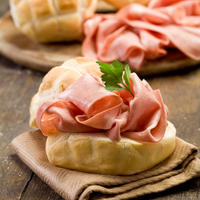 Qualité Garantie Marque Italienne Haute Nutrition Mortadelle Cylindrique Pure viande de porc IGP à Vendre