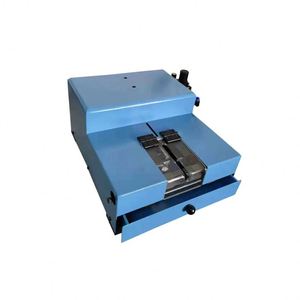 ผู้ผลิตสายไฟแบบมัลติคอร์ที่แตกต่างกันโดยไม่ต้องปรับเครื่องลอกนิวเมติก - Product Image 1