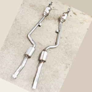 เครื่องฟอกไอเสียเชิงเร่งปฏิกิริยาสำหรับ Mercedes Benz อะไหล่รถยนต์ E350พร้อมตัวกรองเซรามิก Mercedes Benz Meet <span class=keywords><strong>2</strong></span> <span class=keywords><strong>3</strong></span> 4 5 6 - Product Image 4