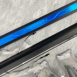 Estribos Laterales Eléctricos Automáticos con Luces LED de Neón para <span class=keywords><strong>Mercedes</strong></span>-<span class=keywords><strong>Benz</strong></span> <span class=keywords><strong>GLE</strong></span> <span class=keywords><strong>350</strong></span> Coupé 2020-2024 - Product Image 4
