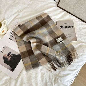 Bufanda de Invierno de Alta Calidad al por Mayor, Bufanda de Lana 100% Australiana para Mujer, Clásica, a Rayas, Larga - Product Image 3