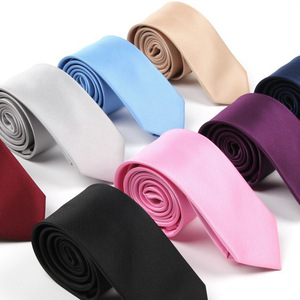 Corbatas de seda con textura de sarga de 6CM, tamaño pequeño, venta al por mayor, padrinos de boda sólidos, corbata negra Lisa <span class=keywords><strong>para</strong></span> hombres - Product Image 1