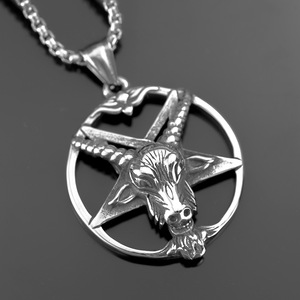Collier pendentif en acier inoxydable avec pentagramme et crâne de chèvre, bijoux à thème pour hommes, accessoire de mode - Product Image 1