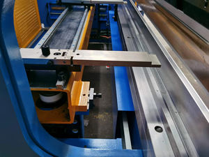 Prensa plegadora CNC Plegadora CNC Prensa plegadora hidráulica CNC - Product Image 2