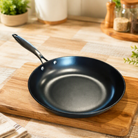 Poêle à frire en fonte légère noire avec chauffe uniforme pour la restauration commerciale, les hôtels, la restauration collective et la cuisine quotidienne à la maison