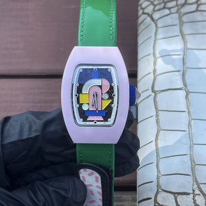 Nuevo Reloj de Pulsera de Moda para Mujer, Estilo Clásico y Elegante, Cerámica de Color, Incrustaciones de Moissanita 0701 - Product Image 1