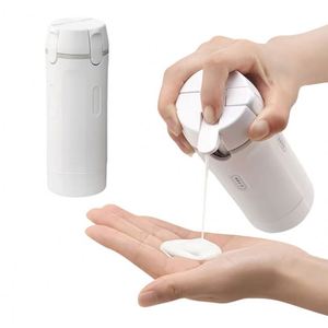 Bouteilles de voyage en gros : Flacons modernes et élégants pour shampoing et gel douche, idéaux pour les femmes en déplacement - Product Image 1
