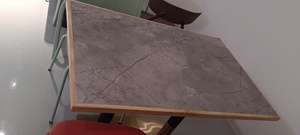 Table de salle à manger ronde en terrazzo d'extérieur - Base en alliage d'aluminium de 40 mm d'épaisseur, texture pierre, usage commercial pour restaurants et hôpitaux - Product Image 4