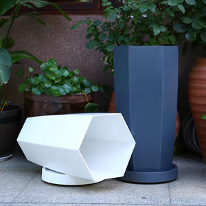 Planta verde <span class=keywords><strong>grande</strong></span> en <span class=keywords><strong>maceta</strong></span> de resina con bandeja para uso en el hogar, oficina, centro comercial o jardín - Product Image 4