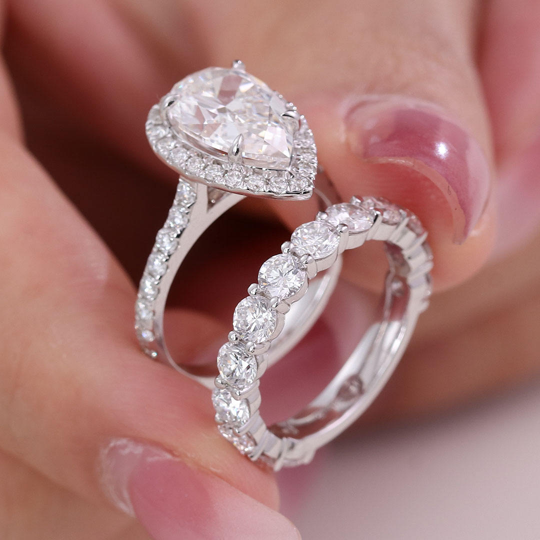 แหวนเพชรแล็บไวท์โกลด์ 14K