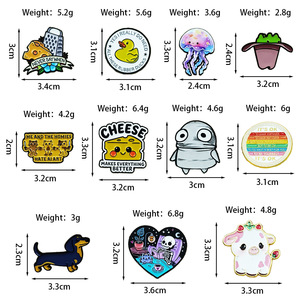 Broche en alliage <span class=keywords><strong>de</strong></span> zinc en forme <span class=keywords><strong>de</strong></span> <span class=keywords><strong>momie</strong></span> animale <span class=keywords><strong>de</strong></span> dessin animé, accessoire polyvalent pour vêtements, cadeau <span class=keywords><strong>de</strong></span> remise <span class=keywords><strong>de</strong></span> diplôme, cadeaux <span class=keywords><strong>de</strong></span> remerciement en argent allemand - Product Image 4
