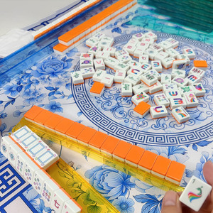 Juego <span class=keywords><strong>de</strong></span> Fichas <span class=keywords><strong>de</strong></span> Mahjong Americano <span class=keywords><strong>de</strong></span> Alta Calidad <span class=keywords><strong>en</strong></span> Venta, Fichas <span class=keywords><strong>de</strong></span> Mahjong Acrílicas para Jugar <span class=keywords><strong>en</strong></span> Casa - Product Image 2