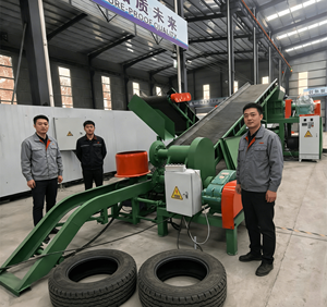 Machine à déchiqueter les pneus industriels / Déchiqueteuse de pneus - Équipement de recyclage robuste pour la découpe de pneus et la production de granulés - Product Image 1