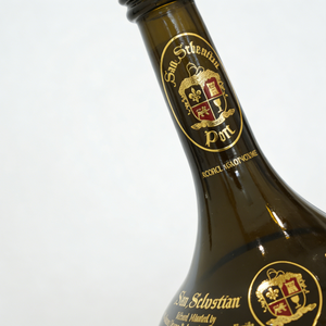 Bouteille de <span class=keywords><strong>vin</strong></span> en verre vert antique anti-lumière personnalisée de 500 ml avec bouchon en liège, bouteille d'huile d'olive scellée résistante <span class=keywords><strong>à</strong></span> la lumière de 16 oz - Product Image 4