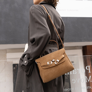 批发产品销售 中国在线市场 女士麂皮手提包 奢华皮革单肩斜挎包 设计师包 - Product Image 2