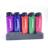 Briquet à gaz jetable classique en plastique, économique, avec fonction coupe-vent pour cigarettes