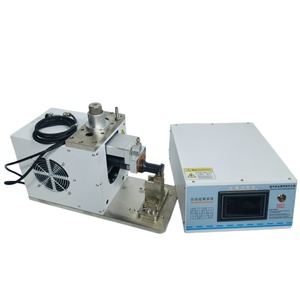 Machine de soudage par points à ultrasons de précision 40 kHz 1000 W <span class=keywords><strong>pour</strong></span> le soudage de <span class=keywords><strong>micro</strong></span>-batteries métalliques - Product Image 4