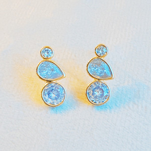 Orecchini con montatura a forma mista e brillante - Product Image 2