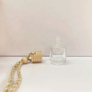 Hot Selling Aroma Diffuser <b>Mini</b> 8ml Empty Air Freshener Glass Car Hanging <b>Perfume</b> Bottle - Product Image 5