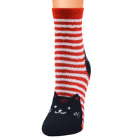 Vente en gros de bas de chat coupés de haute qualité pour femmes Chaussettes en molleton de corail chaudes et confortables pour dormir l'hiver