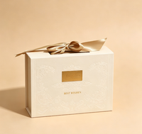 Boîte cadeau magnétique de luxe gaufrée avec nœud en satin doré, boîte en papier personnalisée avec logo pour emballage de bonbons, chocolats et cadeaux de mariage
