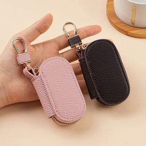Sac étanche en PU de style coréen pour homme et femme, housse de protection universelle pour voiture avec fermeture éclair et porte-clés - Product Image 3
