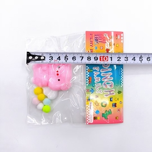 ของเล่นบีบแก้เครียดรูปหมูน้อย TPR ยืดหยุ่น บีบแล้วคืนตัวช้า ของเล่นบีบผ่อนคลายความเครียด ของเล่นบีบตุ๊กตาผี สำหรับเด็ก ของขวัญ ราคาขายส่ง - Product Image 3