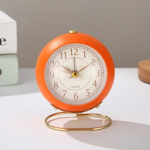 Tùy chỉnh 3inch <span class=keywords><strong>Cube</strong></span> khách sạn bàn đồng hồ với đài phát thanh báo động thiết kế hiện đại giá thấp nghệ thuật phổ biến Đồng hồ báo thức - Product Image 2