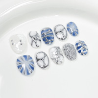 Faux ongles courts en acrylique foncés faits à la main, motif œil de chat bleu, lune et étoile, chrome liquide métallique argenté 3D, style gothique réutilisable