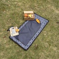 Tapis de prière musulman imperméable personnalisé avec sangle, tapis de pique-nique extérieur, tapis de plage imperméable avec logo