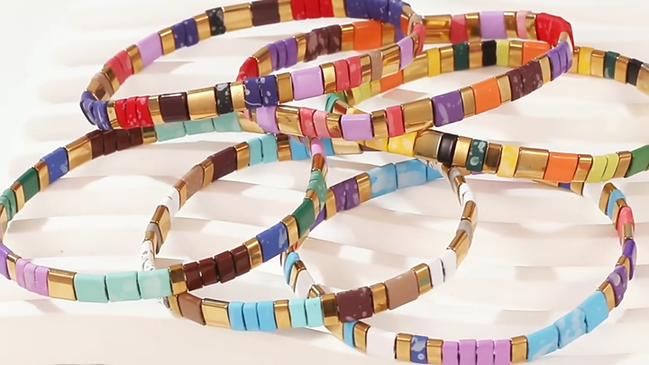 Braccialetti elastici impilabili multistrato con perline di cristallo