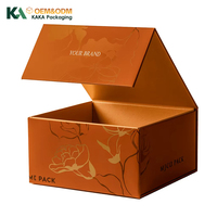 Caja Rígida de Lujo con Cierre Magnético, Diseño Floral con Lámina Dorada, para Joyería, Regalos, Cosméticos, Venta al Por Mayor por KAKA