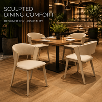 Ensemble de chaises de salle à manger sculptées pour restaurant, fauteuils à dossier côtelé couleur crème, pieds dorés, table carrée en bois, piétement noir