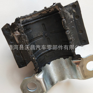Mercedes-Benz W164 <b>Stabilizer</b> Bar Bushing 164 323 11 85 Multi-Link Suspension Used Part - Product Image 1