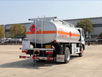 Nouveau Camion-citerne à carburant 4x2, petit modèle, avec réservoir de carburant, à vendre, LHD/RHD en option, Euro 3
