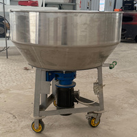 Mélangeur d'aliments vertical en acier inoxydable pour volailles et bétail, machine à mélanger les aliments secs et humides pour ferme