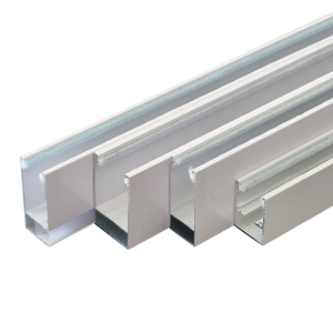 Prezzo all'Ingrosso, Profili Laterali a U per Blocco Luce, Strisce Laterali per Tende e Veneziane - Product Image 1