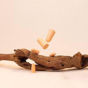 سدادات أذن صناعية من الفوم البولي يوريثان لتقليل الضوضاء بالجملة مع علبة وشعار، مناسبة لمكان العمل والنوم - Product Image 2