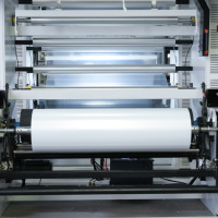 Machine de soufflage de film co-extrudé ABC, ligne de production entièrement automatique à 3 couches avec refroidissement interne par bulles