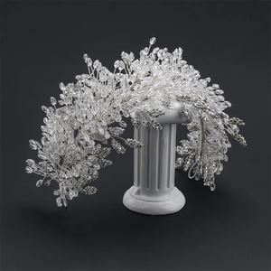Romantique baroque fait à la main perles de cristal clair bandeaux de mariée <span class=keywords><strong>fleur</strong></span> diadèmes strass diadème coiffes - Product Image 1