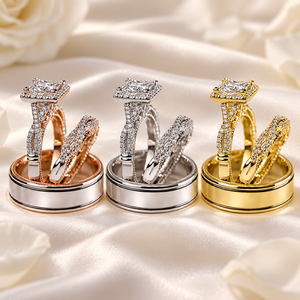 Set di Tre Anelli da Donna Multicolore Impilabili per Fidanzamento e Matrimonio - Product Image 6